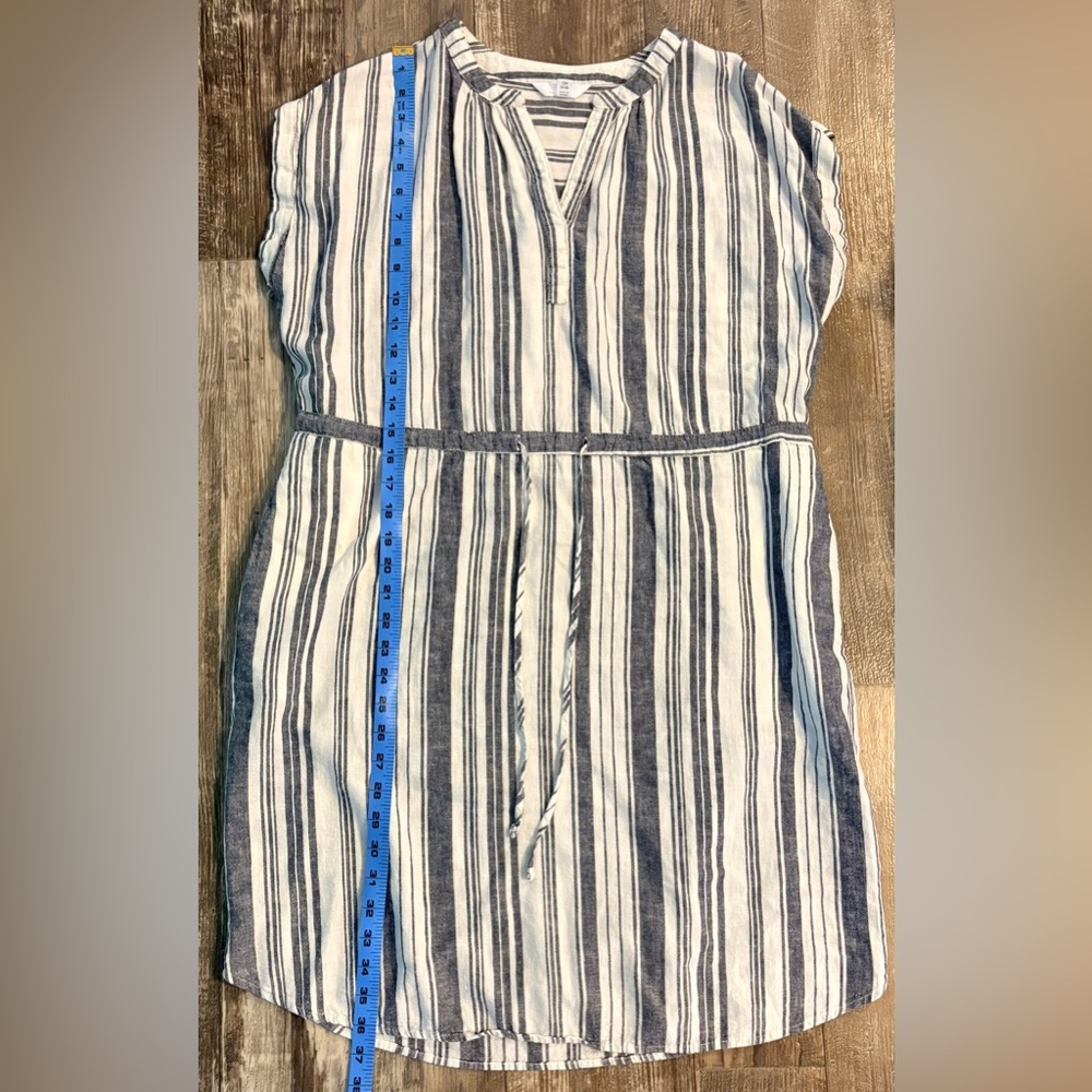 Time and Tru Navy and White Striped Linen-Blend Dress - Picture 9 of 10